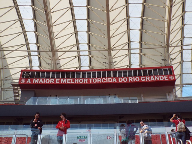 钟产生深远 钟产生深远